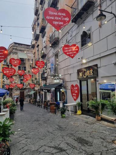 Suite Napoli Sotterranea Con Jacuzzi Eksteriør bilde
