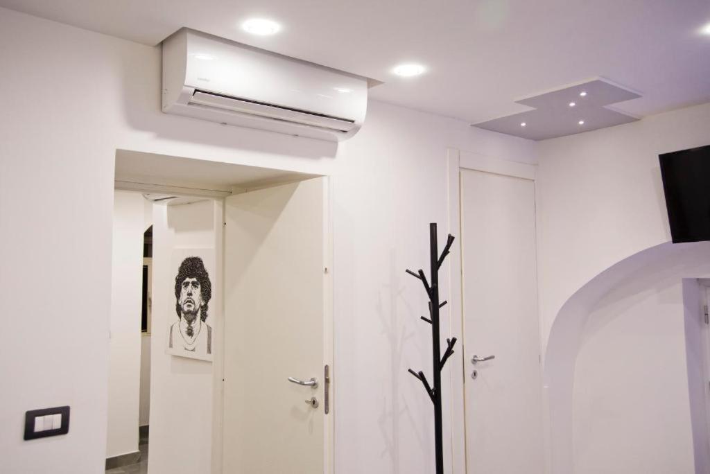 Suite Napoli Sotterranea Con Jacuzzi Eksteriør bilde