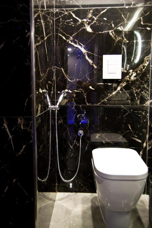 Suite Napoli Sotterranea Con Jacuzzi Eksteriør bilde